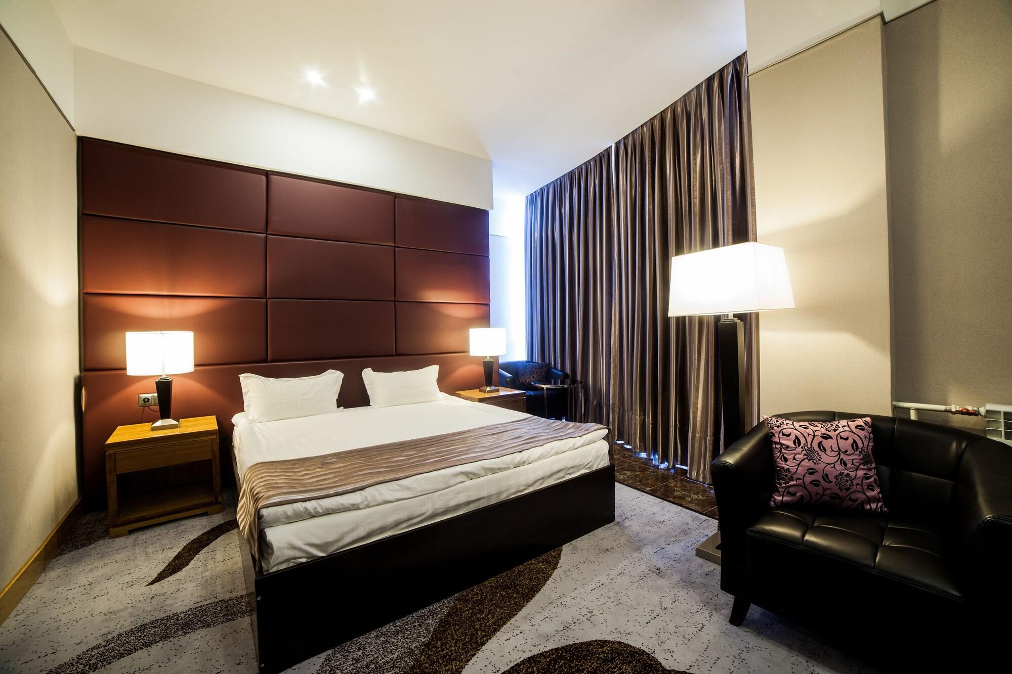 Absolute Hotel Astana Eksteriør bilde