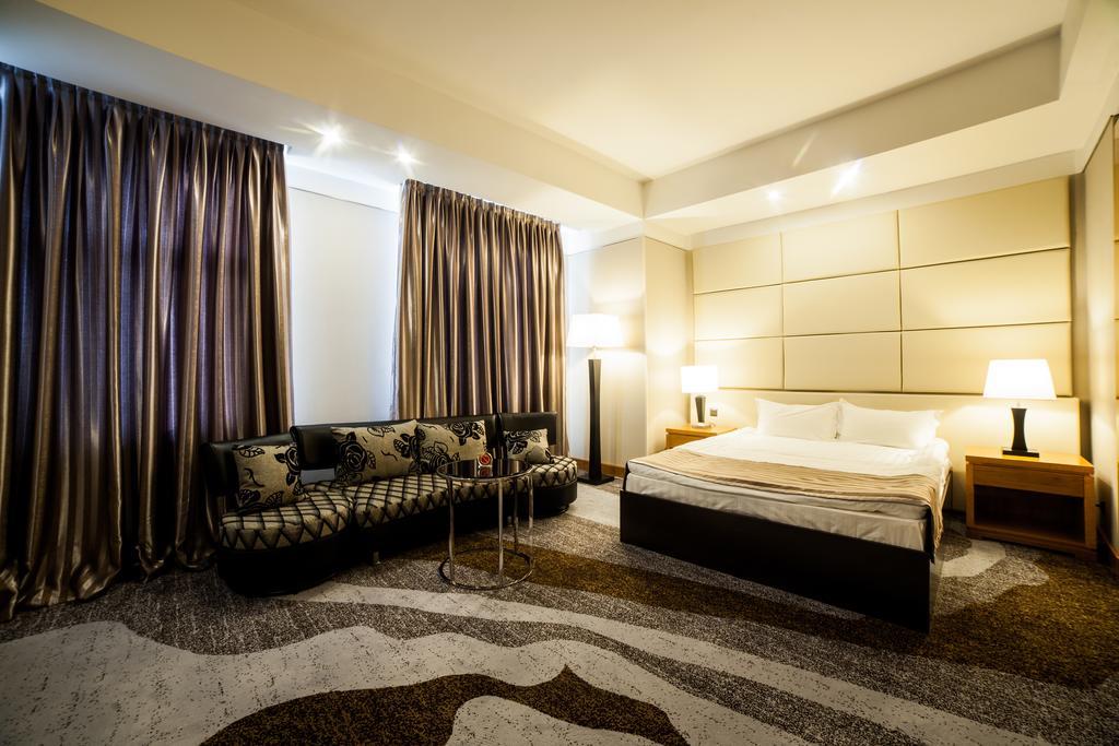 Absolute Hotel Astana Rom bilde