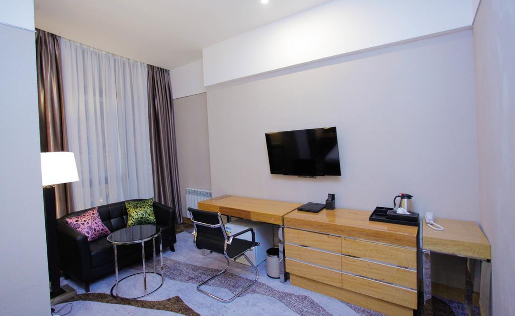 Absolute Hotel Astana Eksteriør bilde