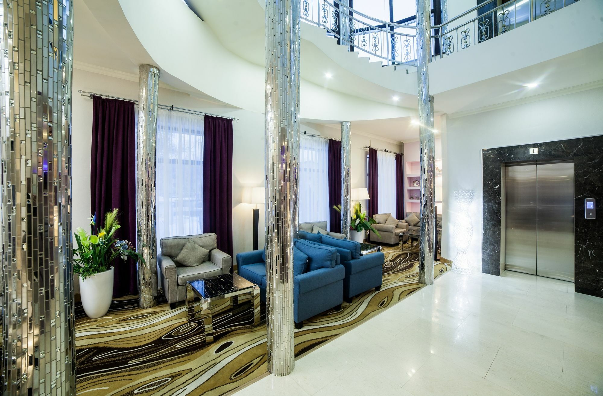 Absolute Hotel Astana Eksteriør bilde